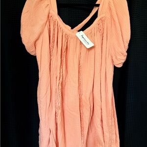 Impression Boutique Peach Mini Dress with Puff Sleeves